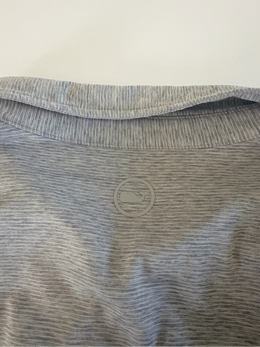 Vineyard Vines Men’s Heather Gray Performance Polo - Picture 9 of 9